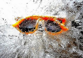 001- 1640 Bär, Gerd G-01 Eiszeit-Sonnenbrille .JPG